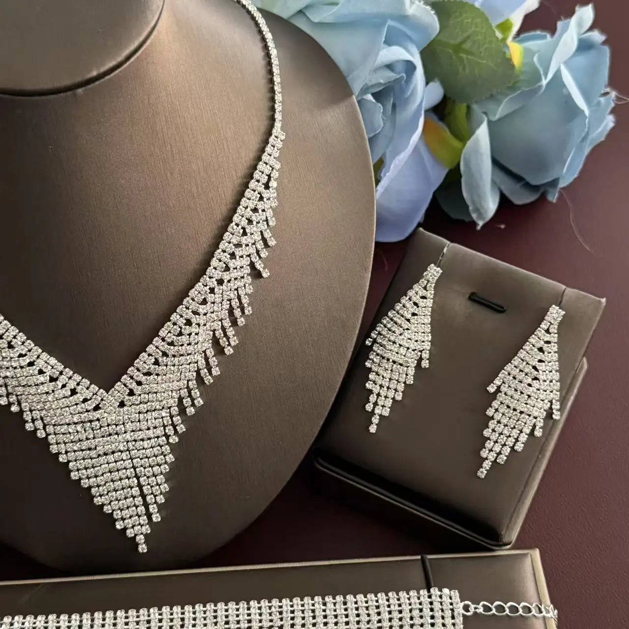 Brilliant Jewelry Five Piece Set - Eternal Jewelry Set for Engagement, Wedding, and Party