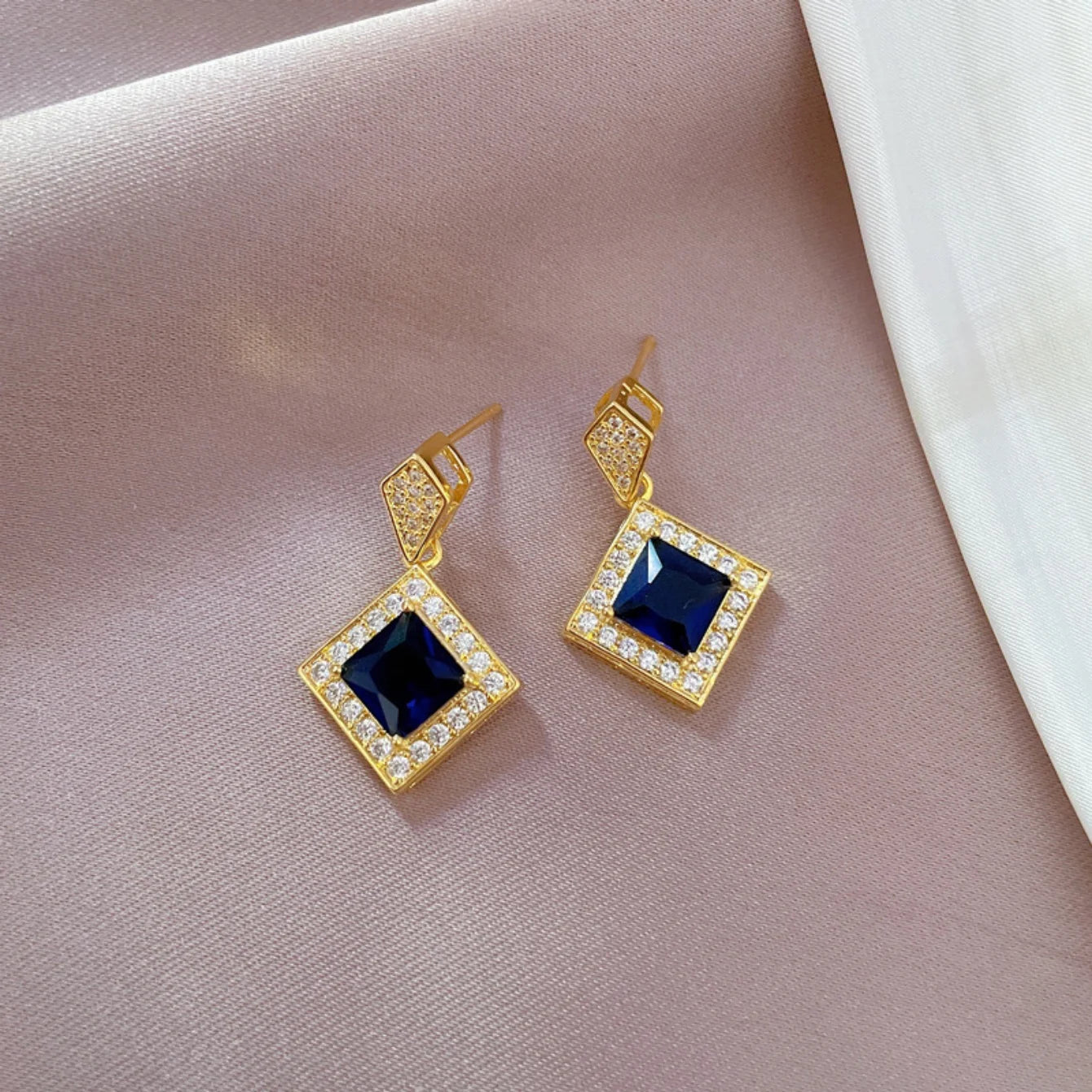 Exquisite Geometry Square Necklace Earrings Jewelry Set Charm Ladies Jewelry Fashion Bridal Accessory Set Romantic Gift