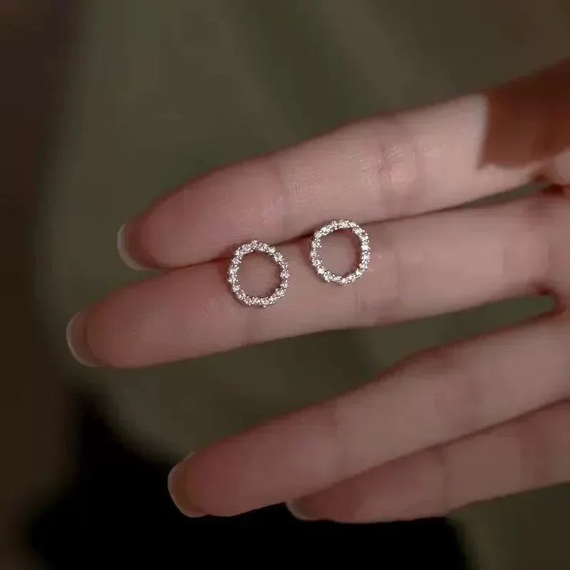 Delicate Small Circle Stud Earrings for Women Gold Color Crystal Minimalist Korean Party Summer Fashion Jewelry Accessories
